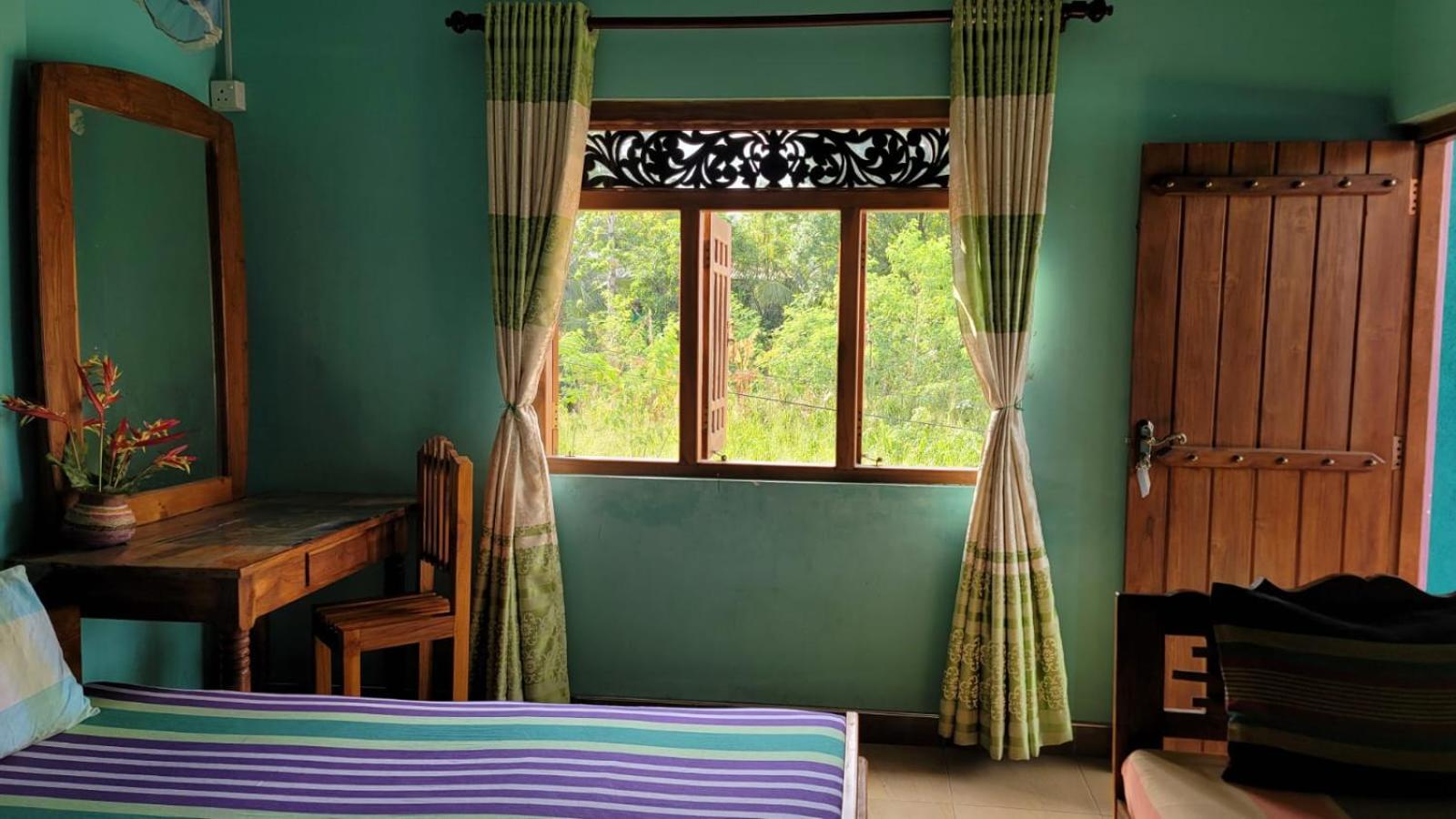 Thomasha Homestay Wellawaya Exterior photo